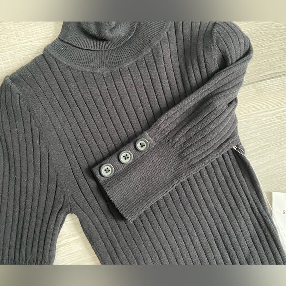 Long Black Turtle Neck 3/4 Sleeve Dress - Picture 3 of 12